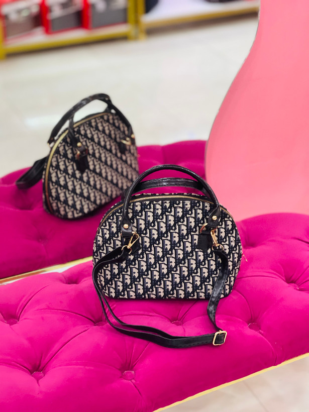 کیف دستی زنانه مدل دیور (Dior) کد ۹۸۲ - مجلسی و شیک