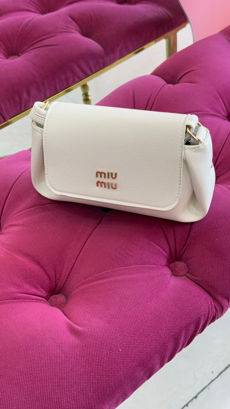 کیف دستی زنانه چرمی سفید برند MIU MIU مدل ۱۰۳