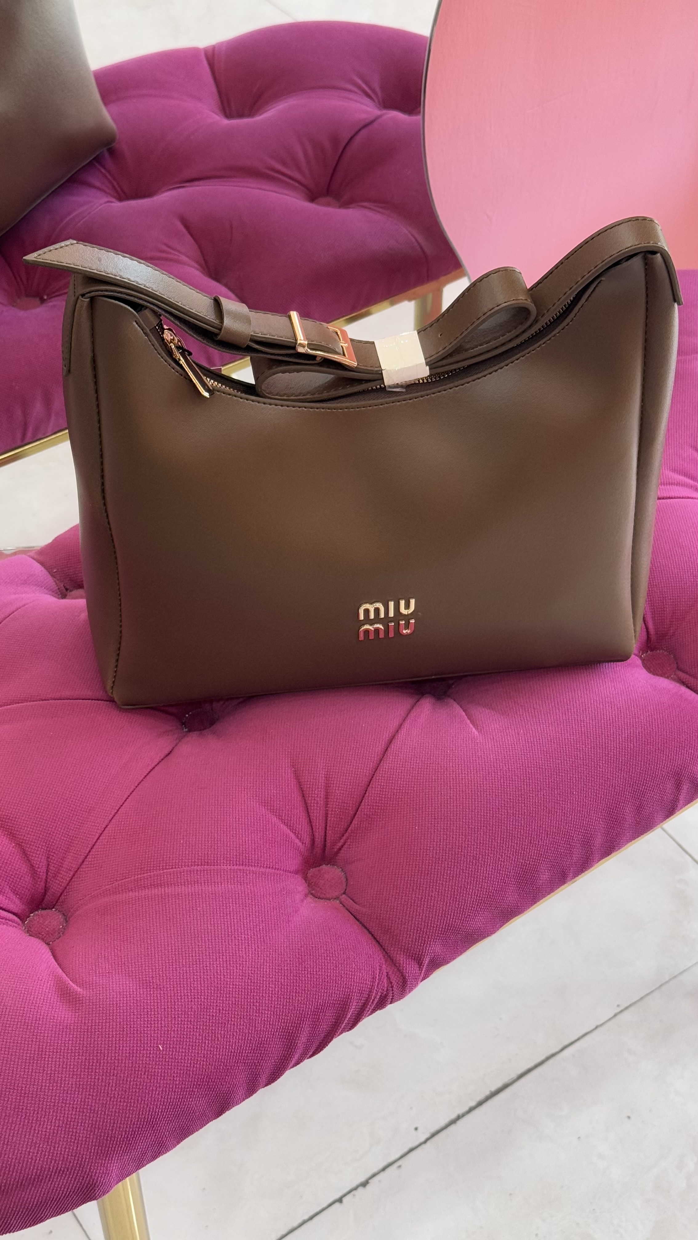 کیف زنانه چرمی قهوهای UIM UIM – کد 287