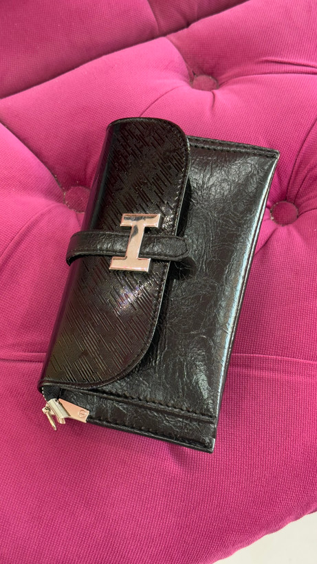 کیف پول چرمی مشکی زنانه با قفل H – کد 279