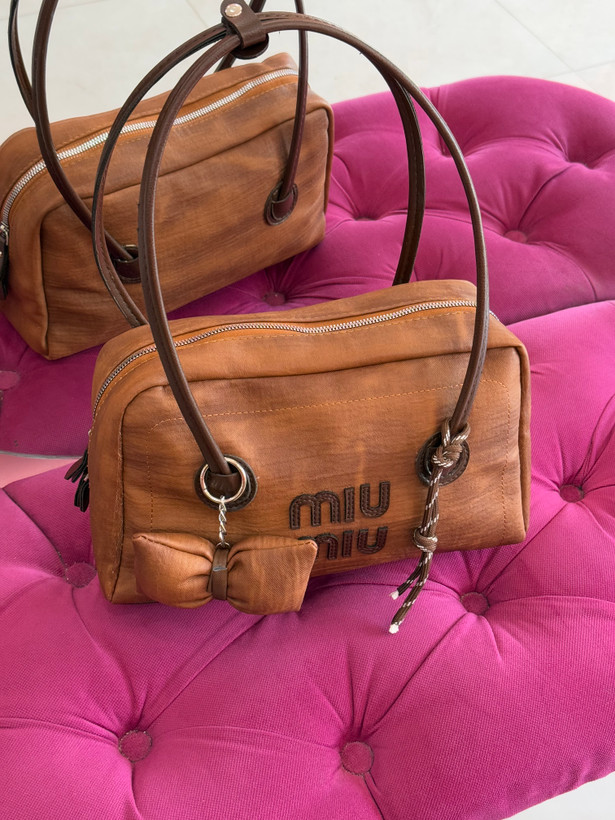 کیف دستی قهوهای MIU MIU با پاپیون تزئینی – کد 416