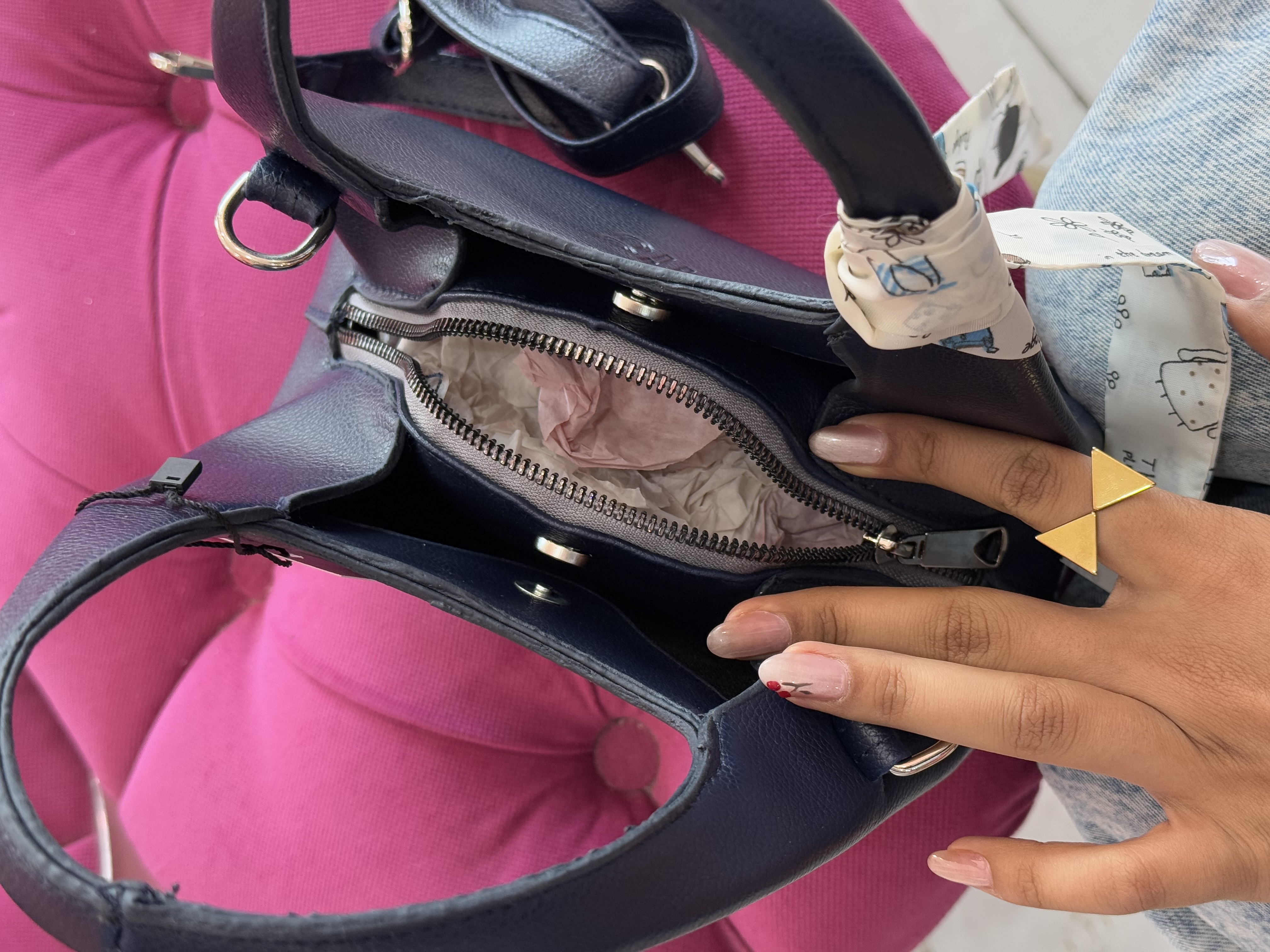کیف دستی مشکی MIU MIU با روبان فانتزی – کد 438