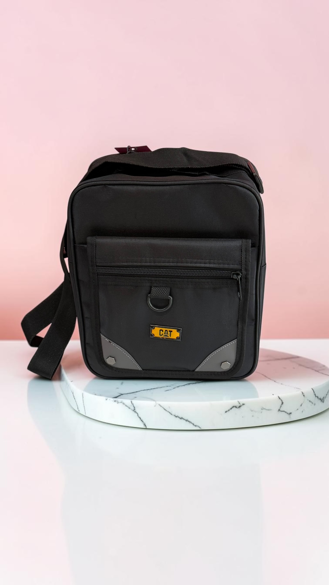 کیف دوشی مشکی CAT مدل کاربردی – کد 445