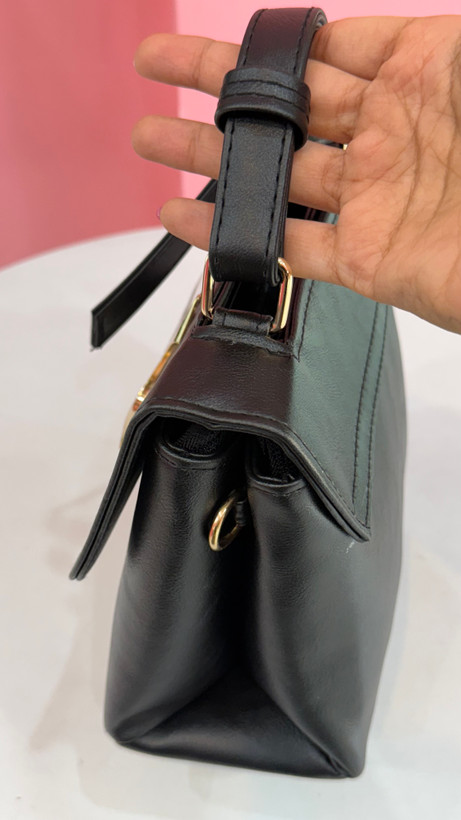 کیف دستی زنانه چرمی سرمهای با قفل طلایی خاص کد ۵۰۸