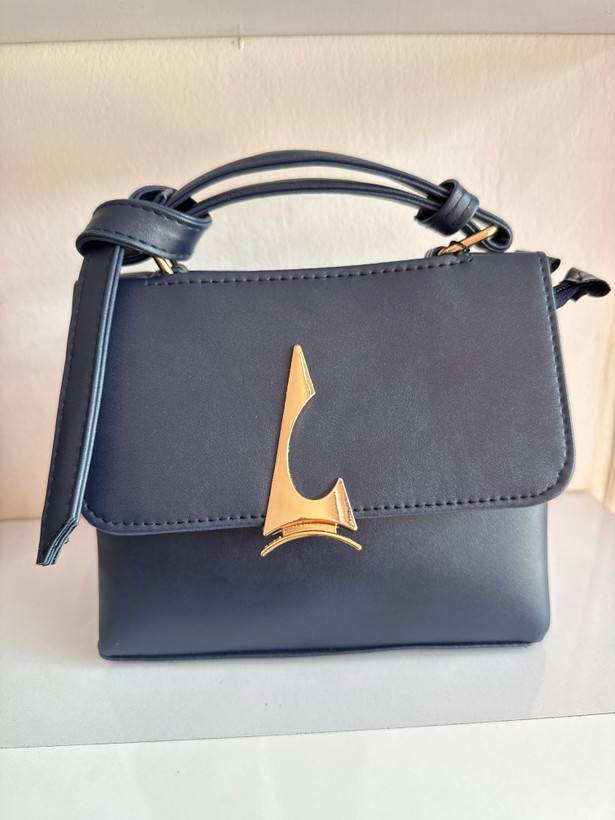 کیف دستی زنانه چرمی سرمهای با قفل طلایی خاص کد ۵۰۸
