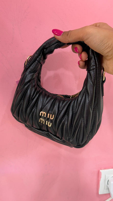 کیف دستی زنانه برند Miu Miu چرمی قهوهای کد ۵۲۳
