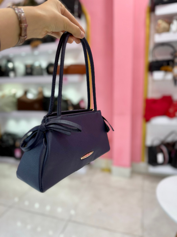 کیف دوشی چرم (کد ۷۰۵)
