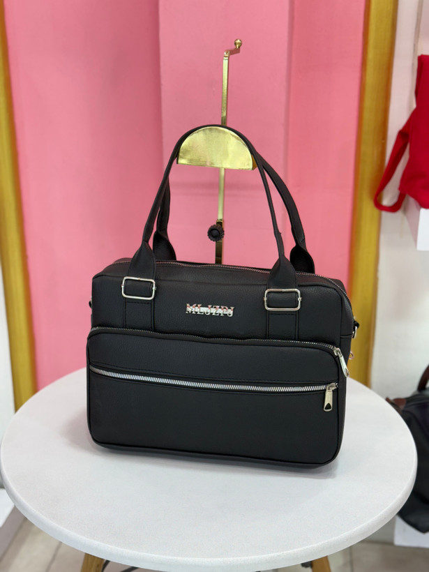 کیف دستی چند زیپ مشکی (کد ۶۲۳)